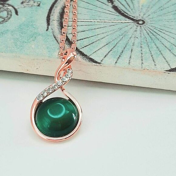 2/$40 Ladies Dark Green Opal Necklace - Picture 4 of 10